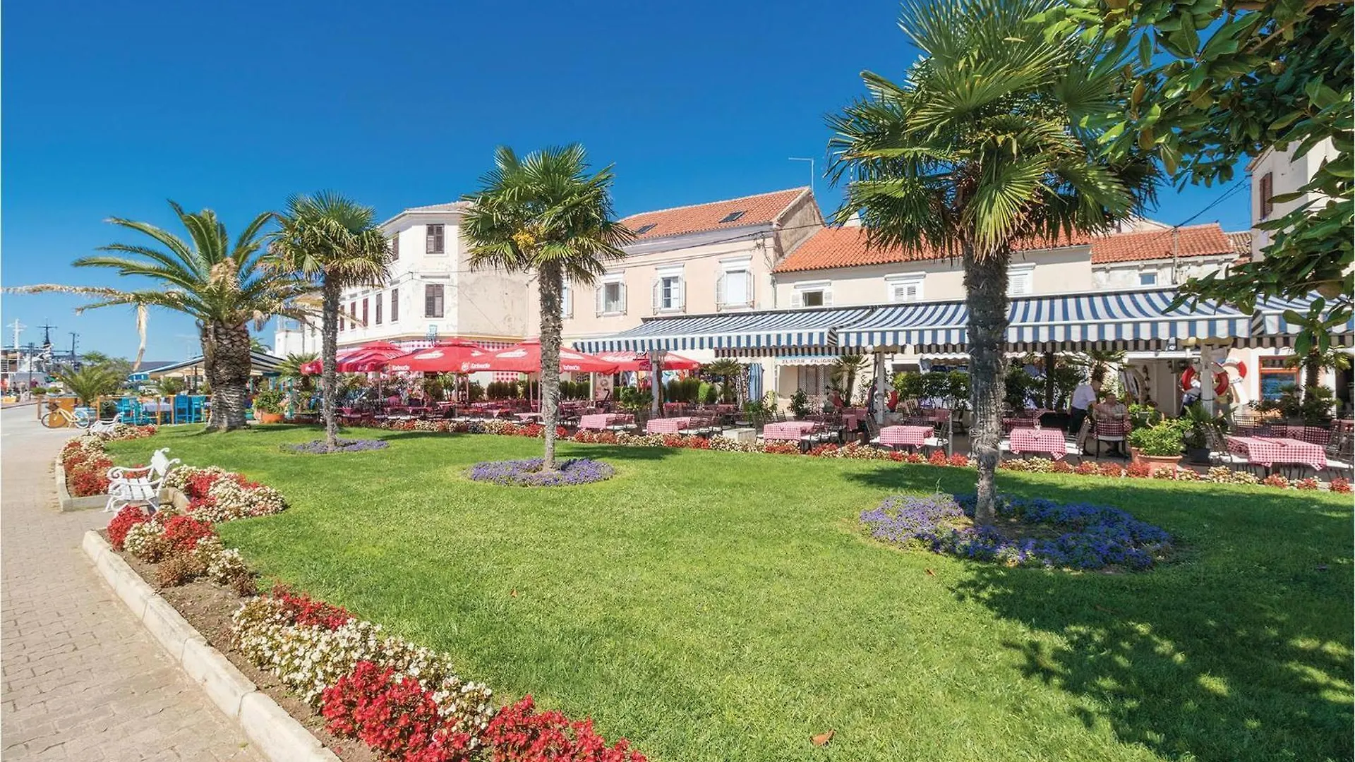 Awesome Apartment In Biograd With Kitchen Biograd Na Moru